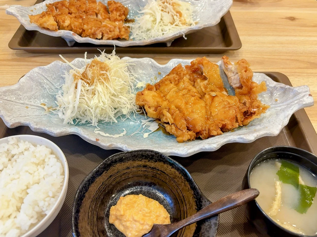 黒酢チキン南蛮定食たかもとや 虎ノ門店 · 11